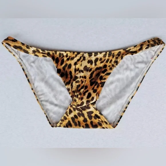 Men’s leopard - Picture 3 of 6